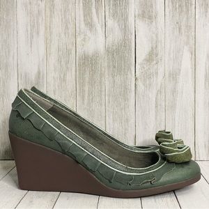 BC FOOTWEAR Women’s Fondue Wedge